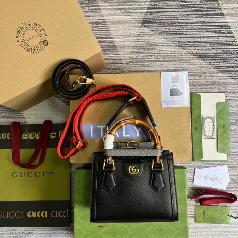 Gucci Handbags 430